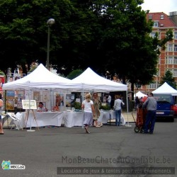 Tonnelle pliante - 3m x 3m - à emporter