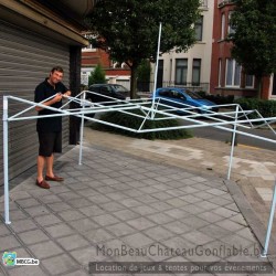 Tonnelle pliante - 3m x 3m - à emporter