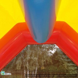 Le Fiesta Boum Boum - château gonflable - couvert - occasion