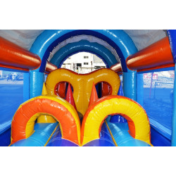 détails de l'intérieur du parcours d'obstacle Activity Centre Océan