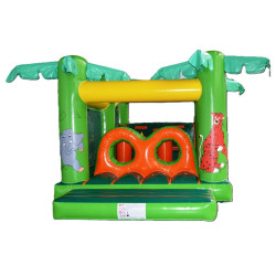 entrée du parcours d'obstacle Jungle